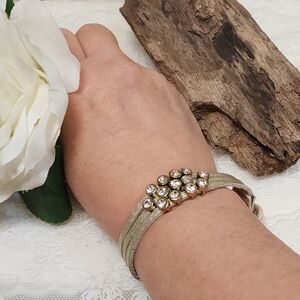 Champagne Gold Toned Leather Bracelet With Rhinestones